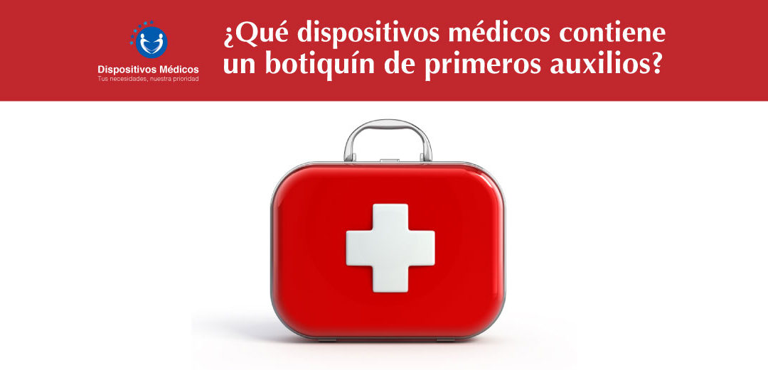 ¿Qué dispositivos médicos contiene un botiquín de primeros auxilios?